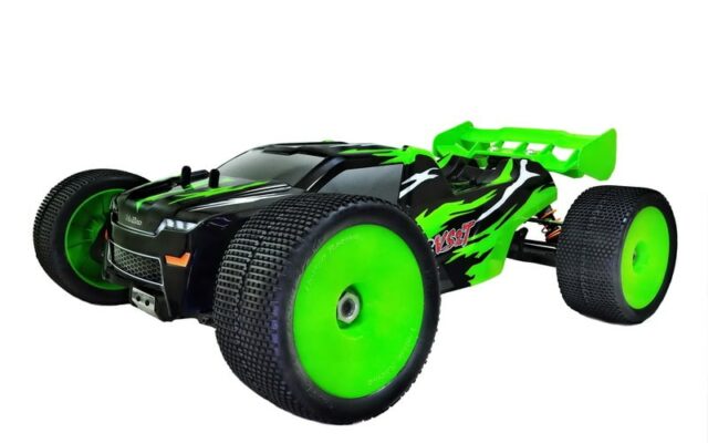 HoBao Racing tease un nouveau truggy RTR 1/8 à quatre roues motrices