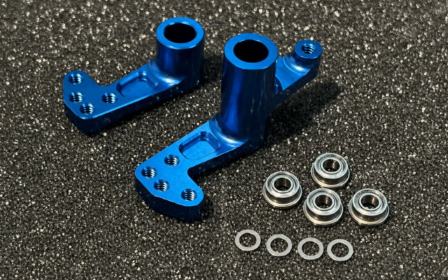 Moto-Obscura : des renvois de direction alu pour les Team Associated RC10B2, B3 et T3