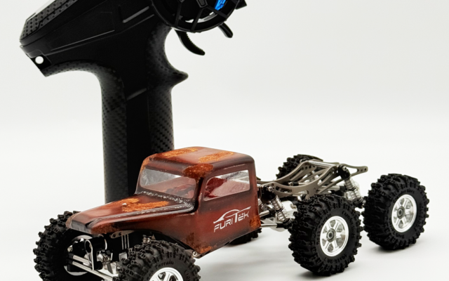 Furitek Rogue 6×6 : le micro-crawler ARTR 1/30 passe au châssis titane