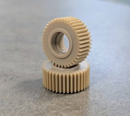 Willspeed : un pignon intermediaire PEEK 39 dents pour le R1 Wurks R1B