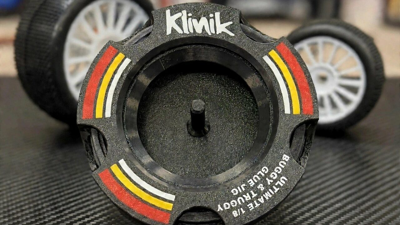 Klinik RC Ultimate Tire Glue Jig, gabarit de collage de pneus 1/8 buggy et truggy