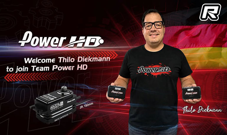 Thilo Diekmann et les servos Power HD GTS-2 avant le Mondial IFMAR 1/10 nitro