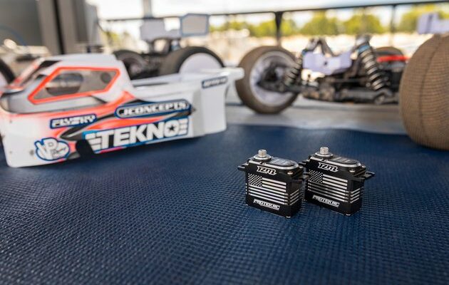 Servos ProTek RC Ryan Maifield Edition : deux versions brushless signées par le champion