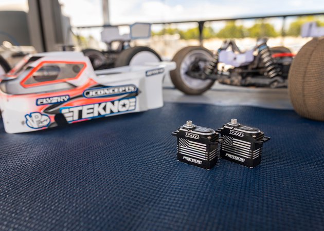 Servos brushless ProTek RC Ryan Maifield Edition RM650S et RM650T