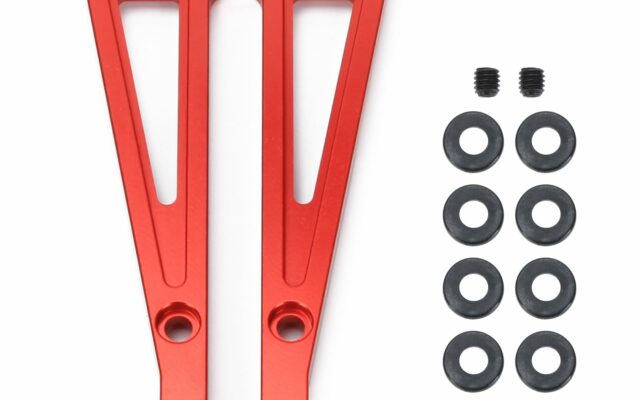 RCAWD : des triangles supérieurs avant en aluminium 6061 pour les Arrma 1/8 6S