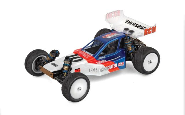 Team Associated RC10 4WD Factory Team : le kit buggy 1/10 4×4 renaît en version compétition