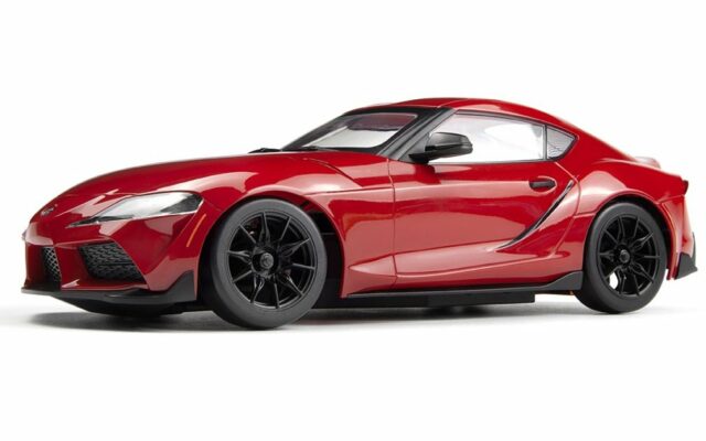 HPI Stage-D24 : le drift propulsion 1/24 en RTR avec Toyota GR Supra sous licence