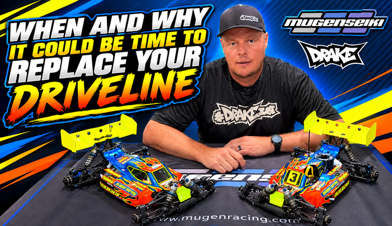 Adam Drake explique l'entretien de la transmission d'un buggy RC 1/8