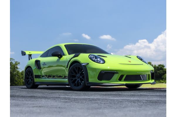 Kyosho Fazer Mk2 FZ02 : la Porsche 911 GT3 RS 2018 Lizard Green en ReadySet 1/10