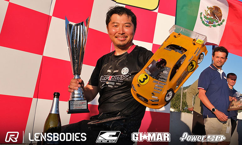 Naoto Matsukura et le podium du Championnat du Monde 1/10 Nitro Touring à Gubbio