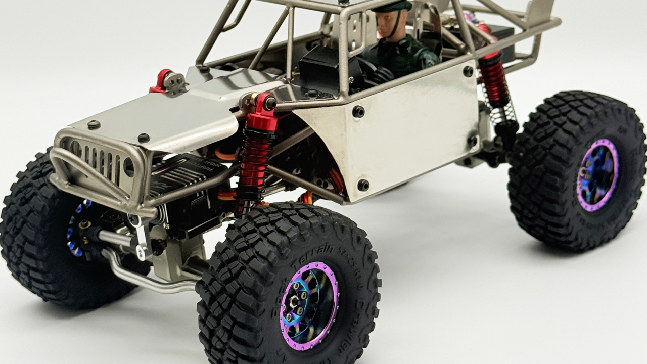 Furitek Titan U4 Ultimate 24 crawler 1/24 titane