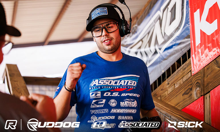Mondial IFMAR 1/8 Buggy Thermique : Ronnefalk conserve la TQ, Ongaro répond fort en Q3 à Thornhill