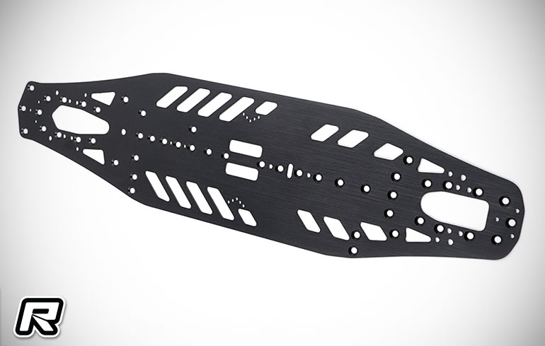 Xpress Execute XQ11RR : un châssis acier à revêtement DLC pour la touring 1/10