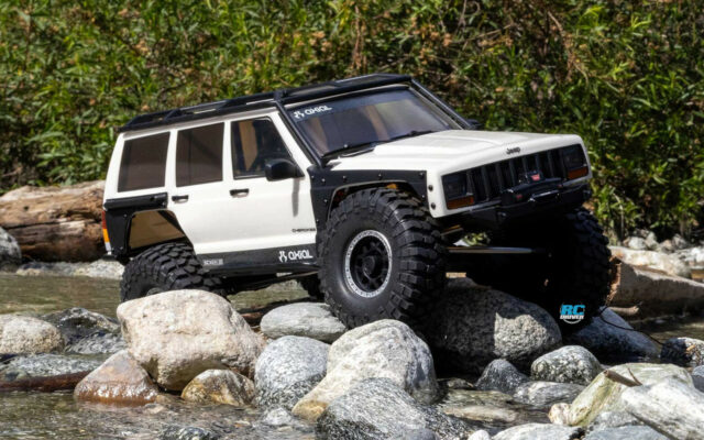 Axial ressuscite le Jeep Cherokee XJ sur son châssis SCX10 III
